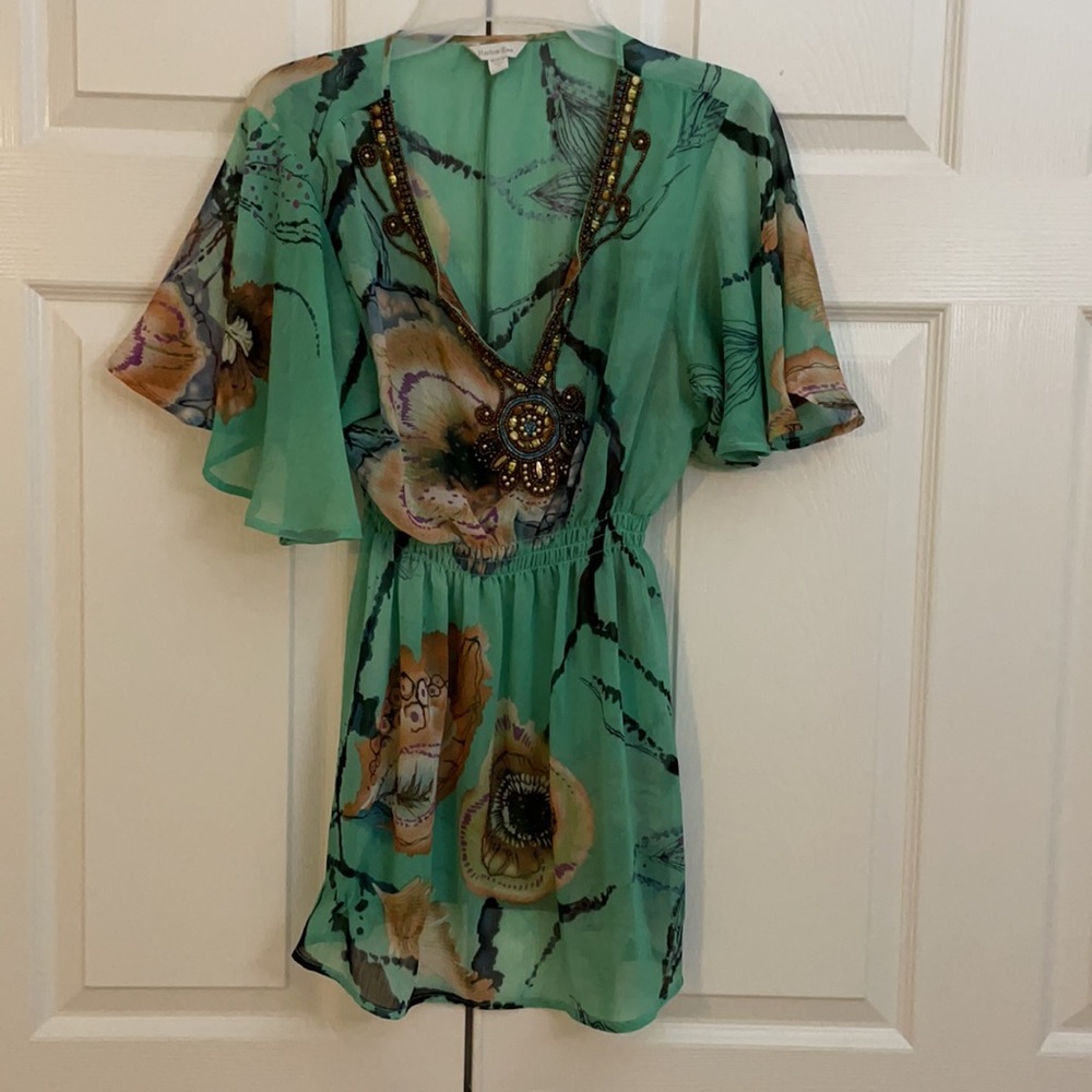 Women’s Blouse
